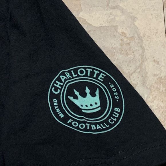 Men's Mitchell & Ness Black Charlotte FC Minted Established T-Shirt Size Large - Picture 4 of 7